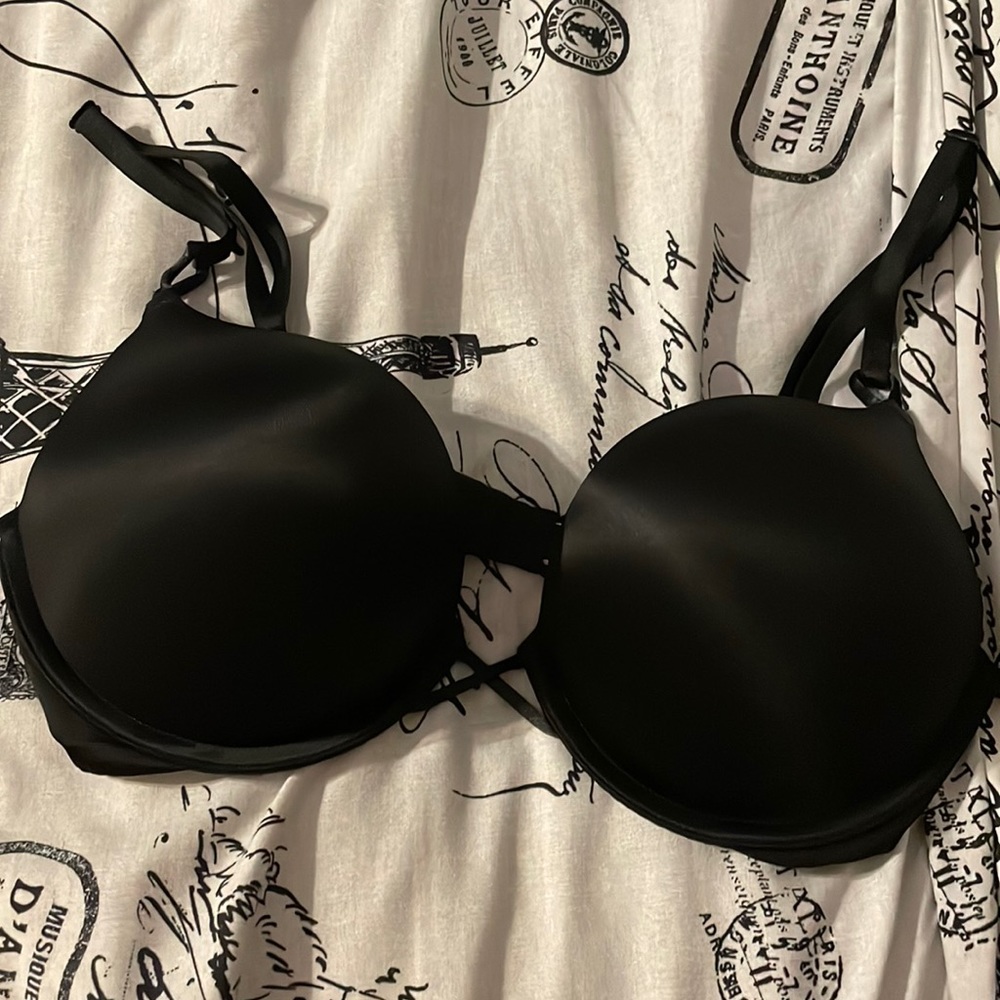 34C Bombshell bra - Victoria’s Secret